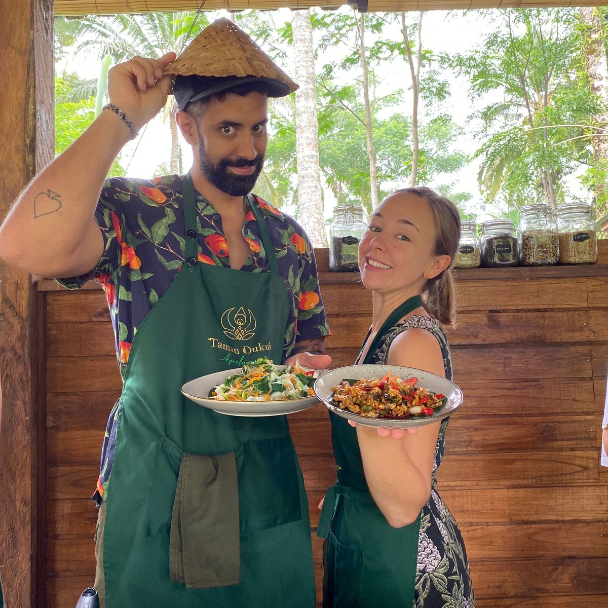 Cook with Fresh Picks from Organic Farm and visit Ubud's Market