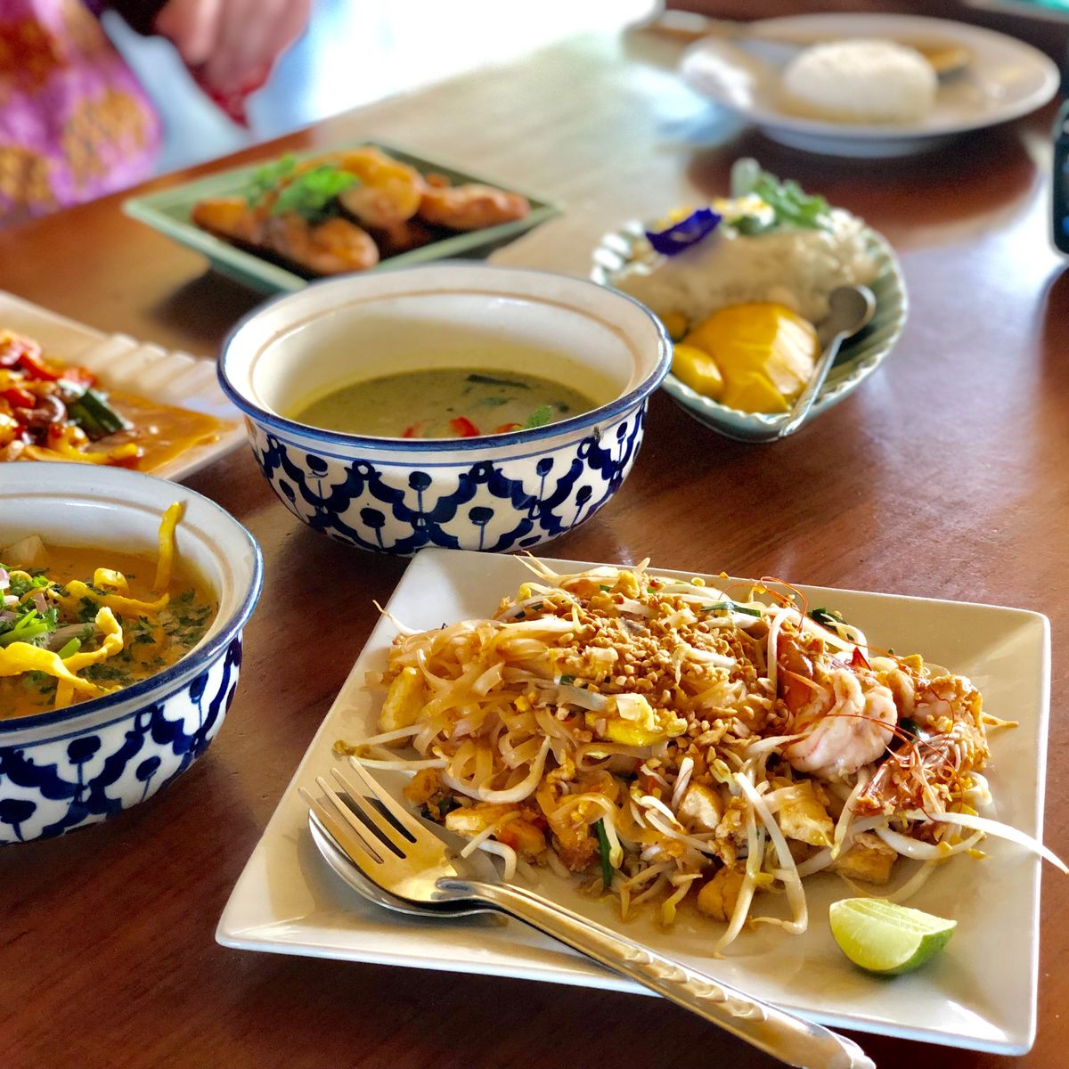 Cooking with Fresh Ingredients at Organic Farm with Local Market Tour