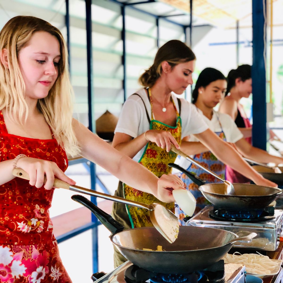 Cooking with Fresh Ingredients at Organic Farm with Local Market Tour