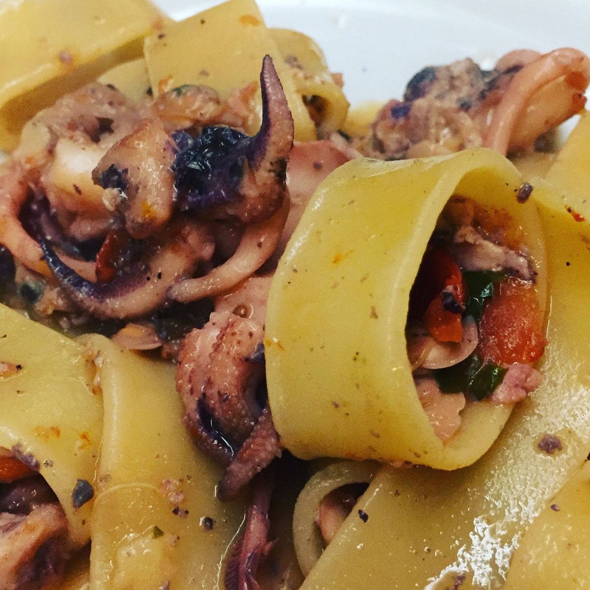Cooking With Wild Herbs In The Countryside of Rome