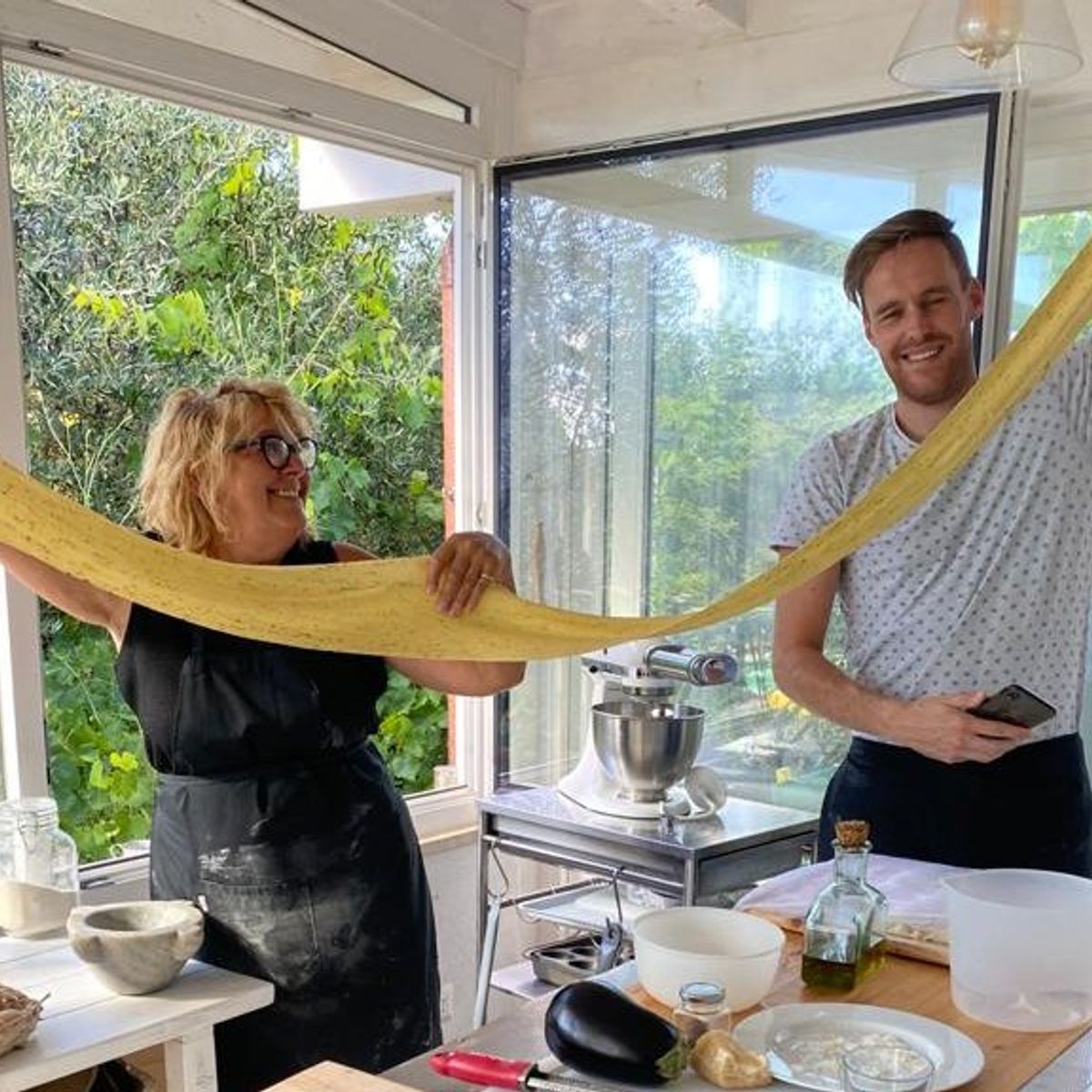 Cuisiner aux herbes sauvages dans la campagne romaine - Cours particulier