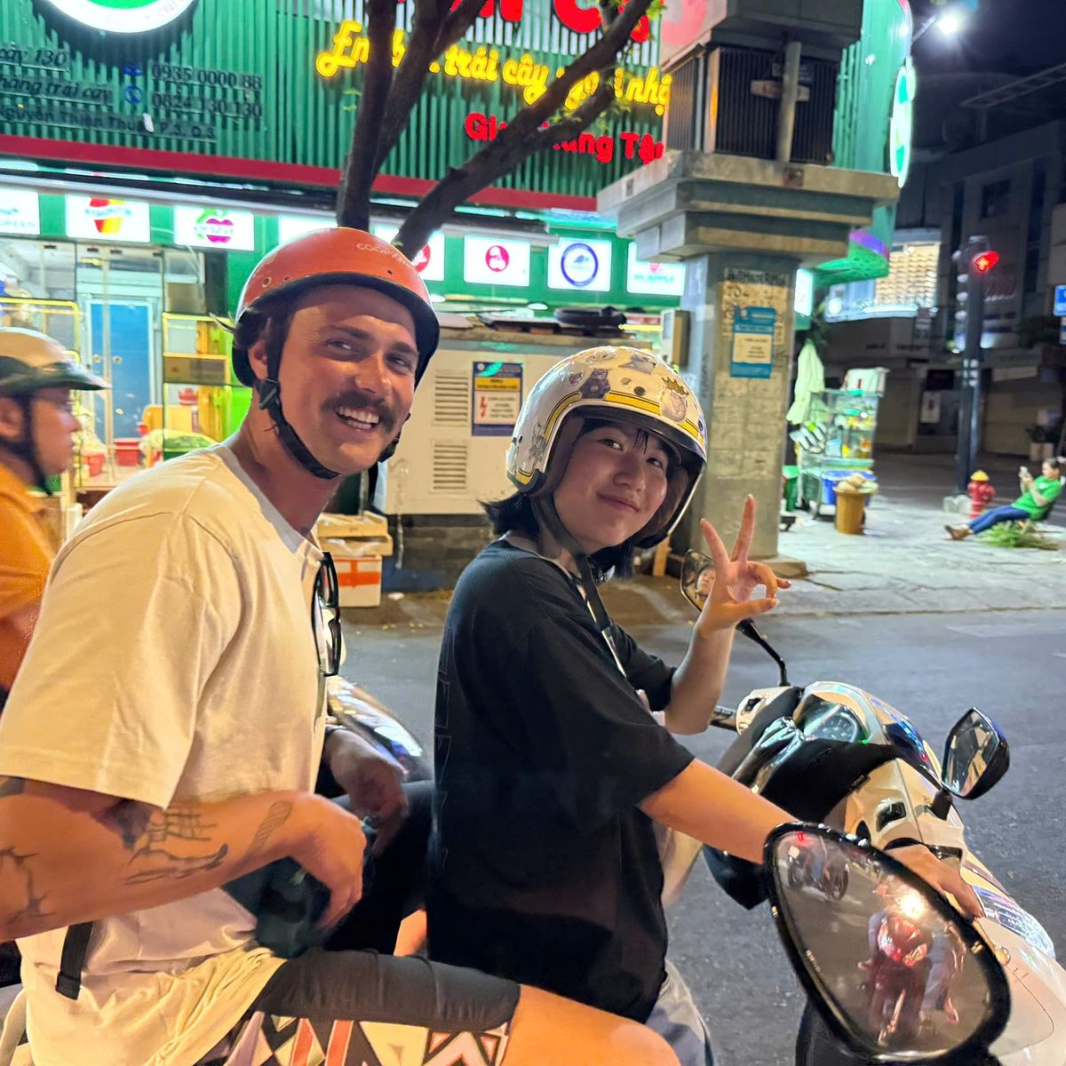 Saigon Craft Beer and Food Tour by Scooter