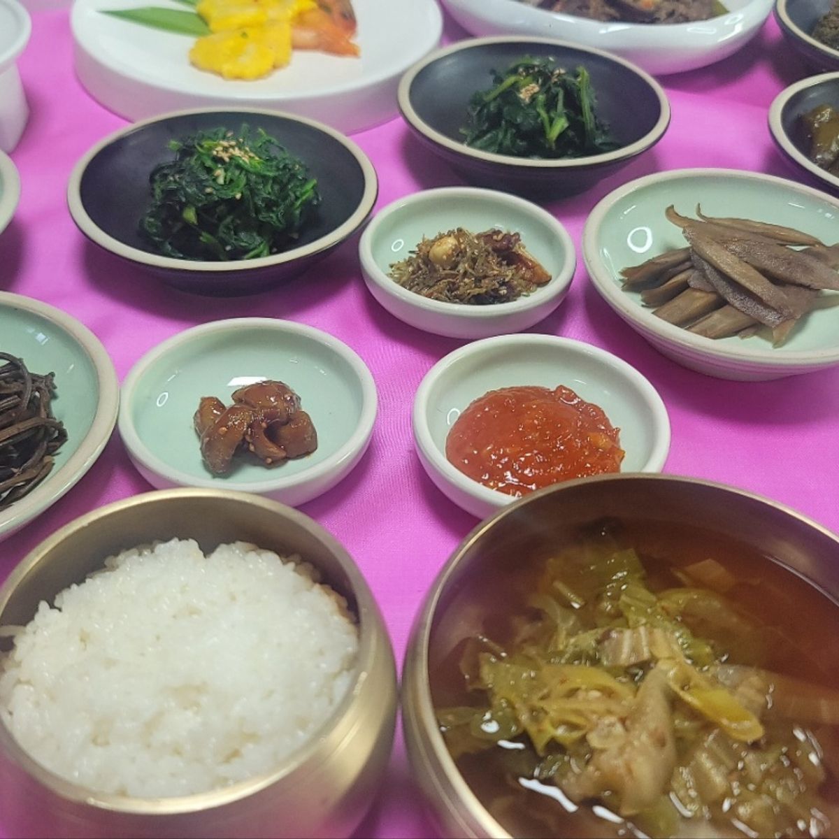Yun's K-Food Lab