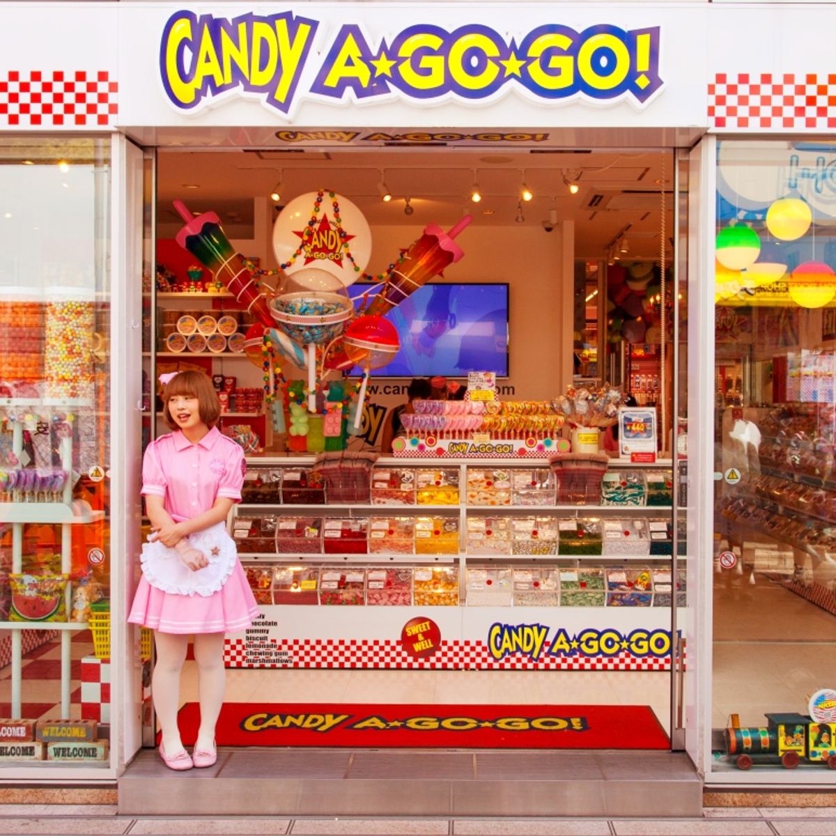Crazy Cute Kawaii Food Tour and Pop Culture in Harajuku Tokyo