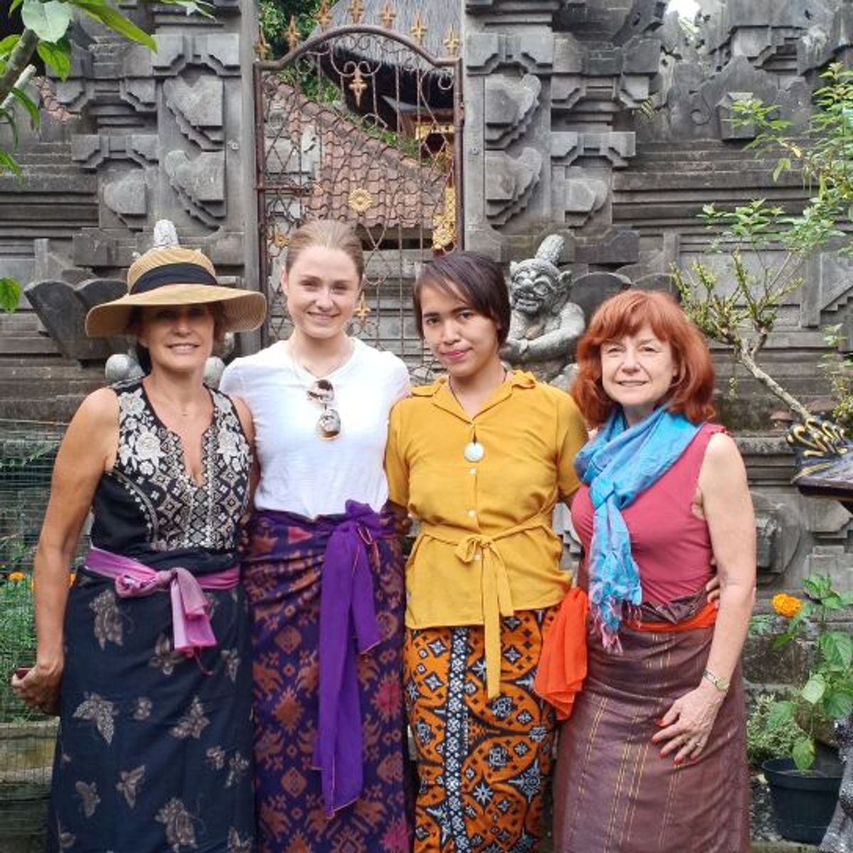 Make Your Own Organic Coconut Oil in a Traditional Balinese Village