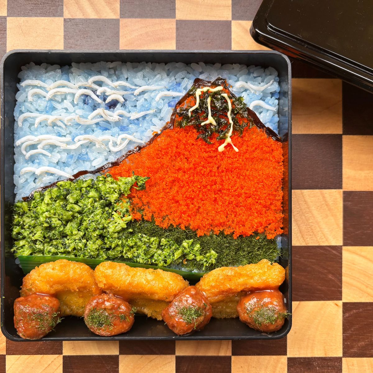 Hokusai Red Fuji–Inspired Character Bento Art Experience
