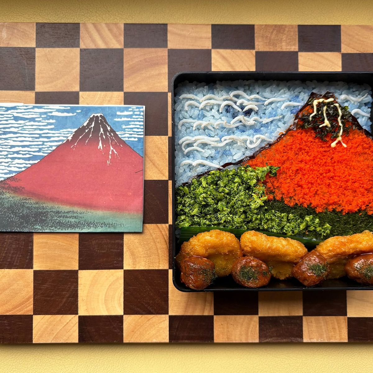 Hokusai Red Fuji–Inspired Character Bento Art Experience