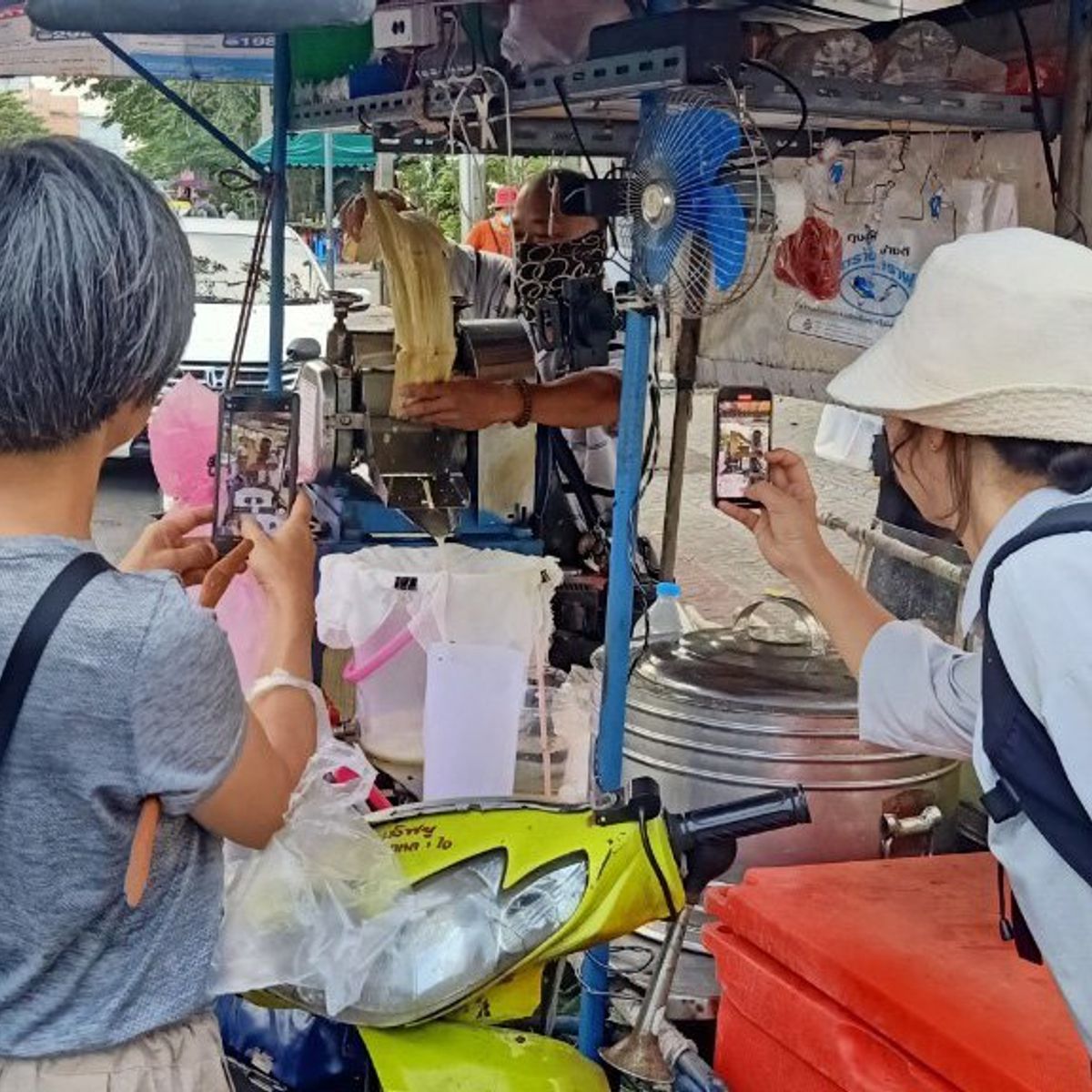 Hidden Flavors of Bangkok: Food & Culture Tour Along the Chao Phraya River