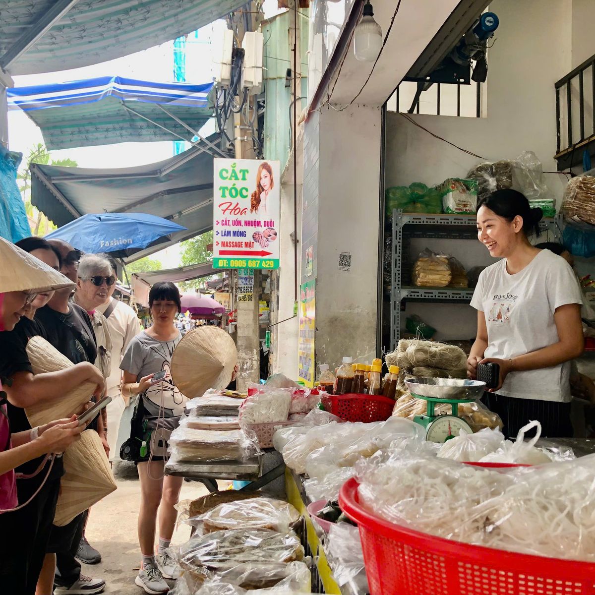 Authentic Vietnamese Cooking Experience with Market Tour in Da Nang