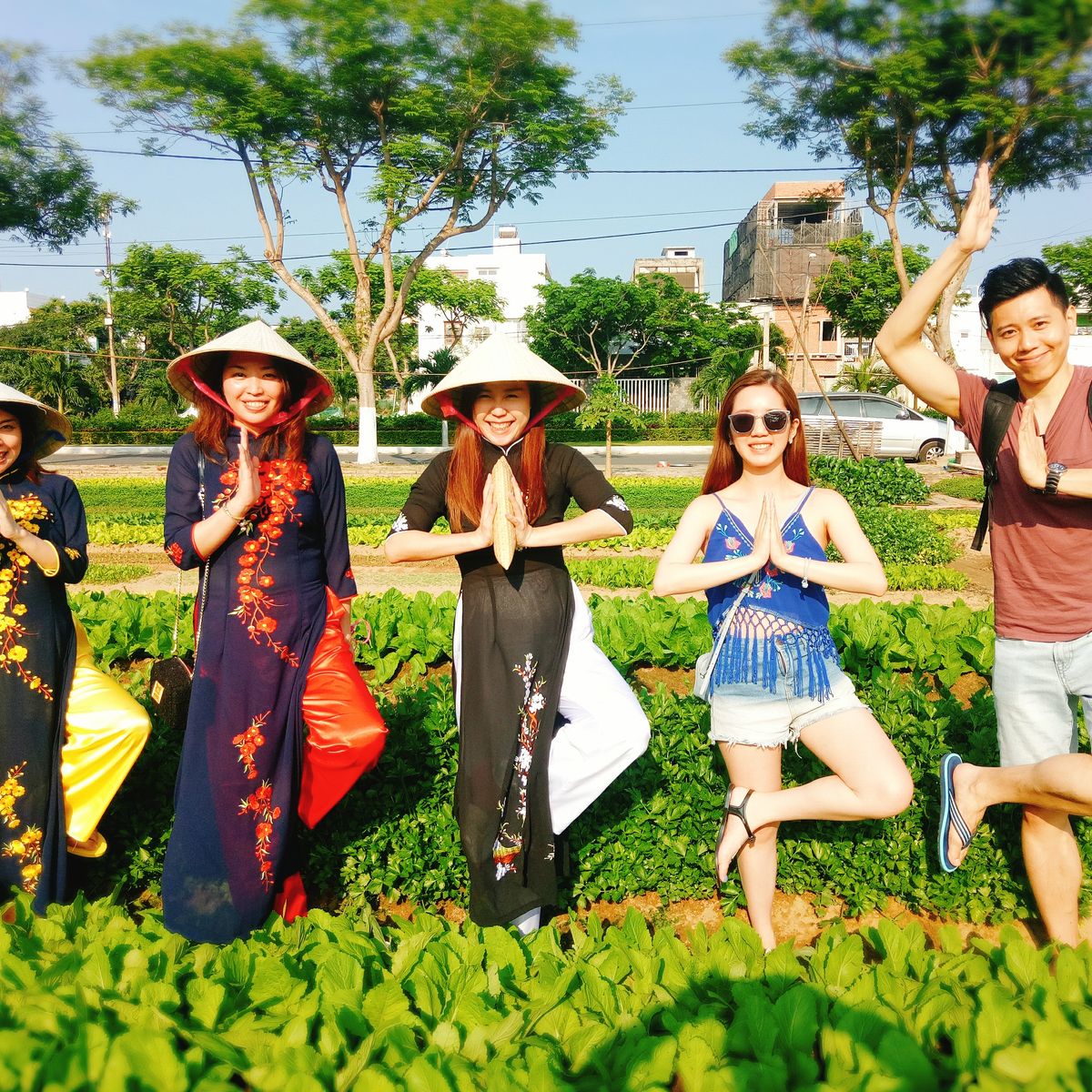 Vietnamese Home Cooking Class with Market Tour, Coffee Tasting, and Farming Experience