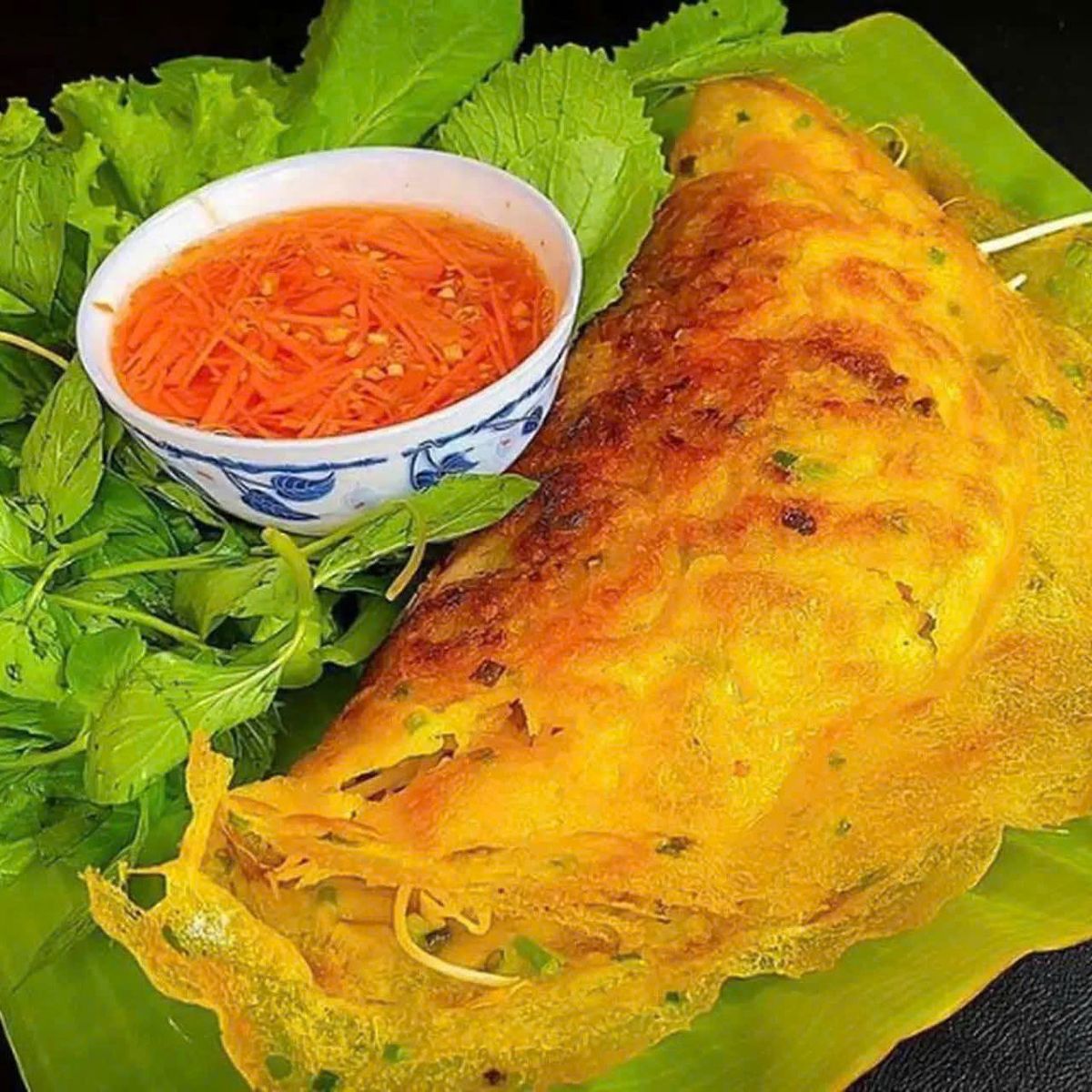 Da Nang Local's Home Cooking Class with Market Tour