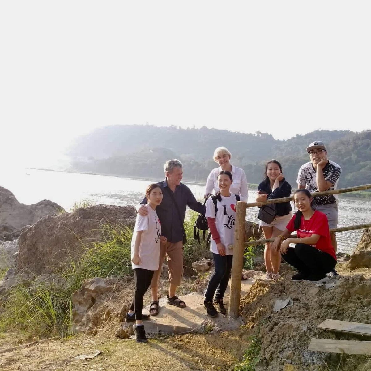 Da Nang Sightseeing and Local Food Tour by Scooter