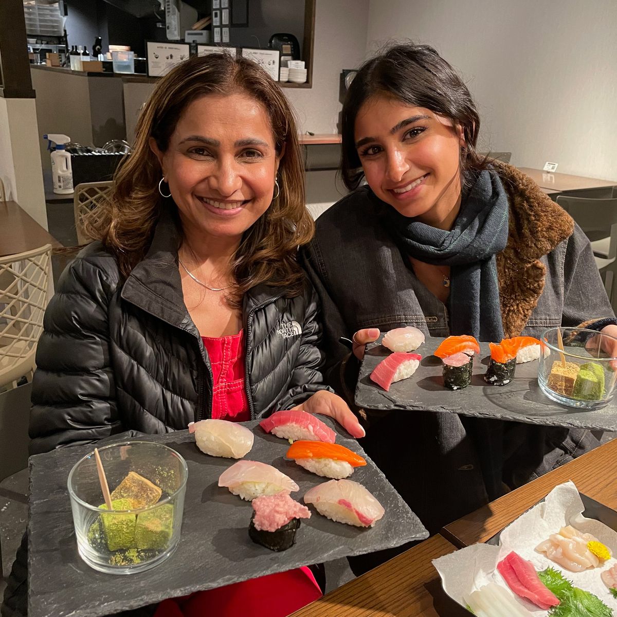 Sushi Making with a Professional Chef in Asakusa