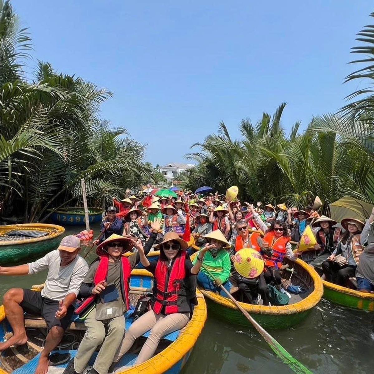 Experience Authentic Vietnamese Cuisine & Local Life in Hoi An