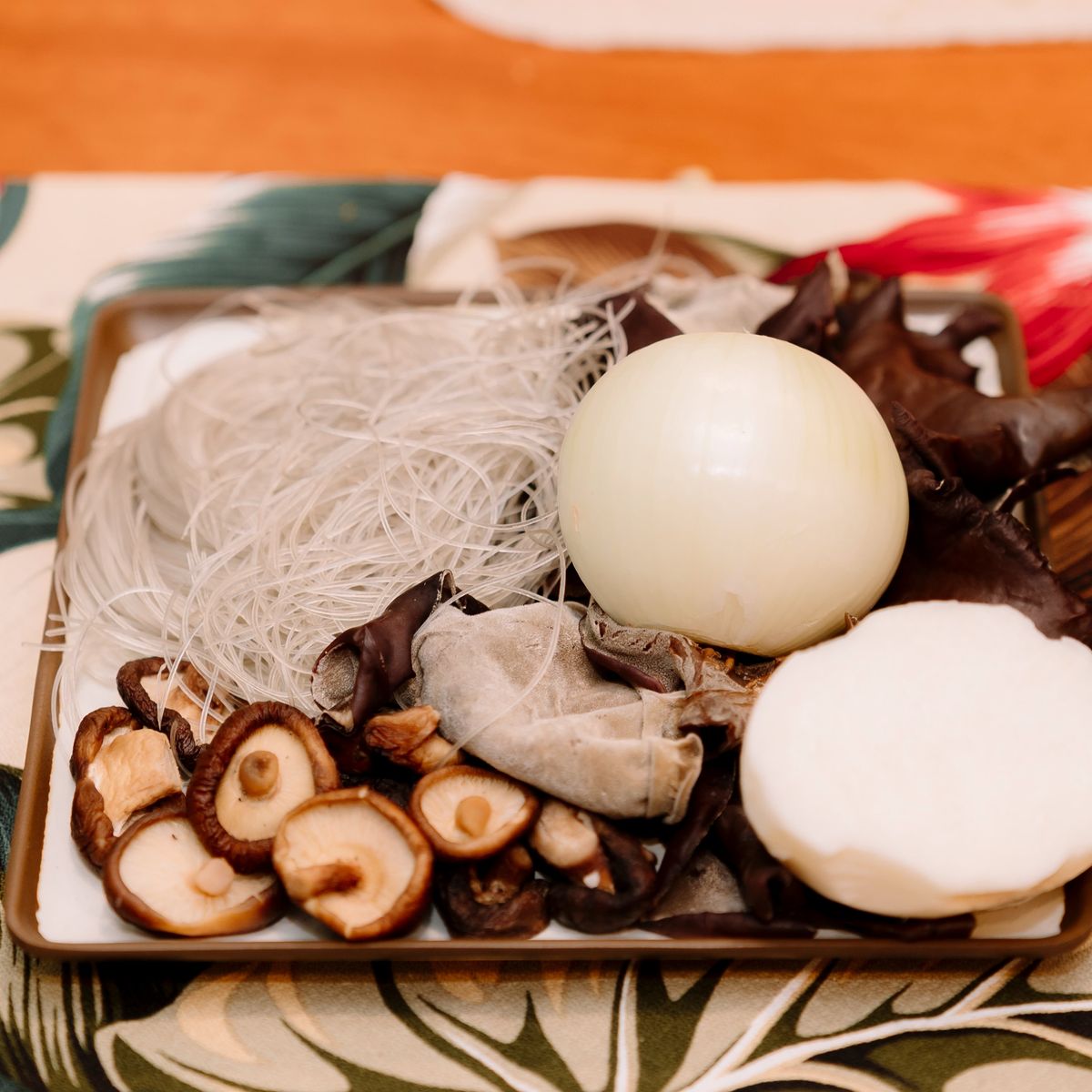 Découvrez les saveurs véganes d'Hanoï : visite du marché et atelier de cuisine pratique