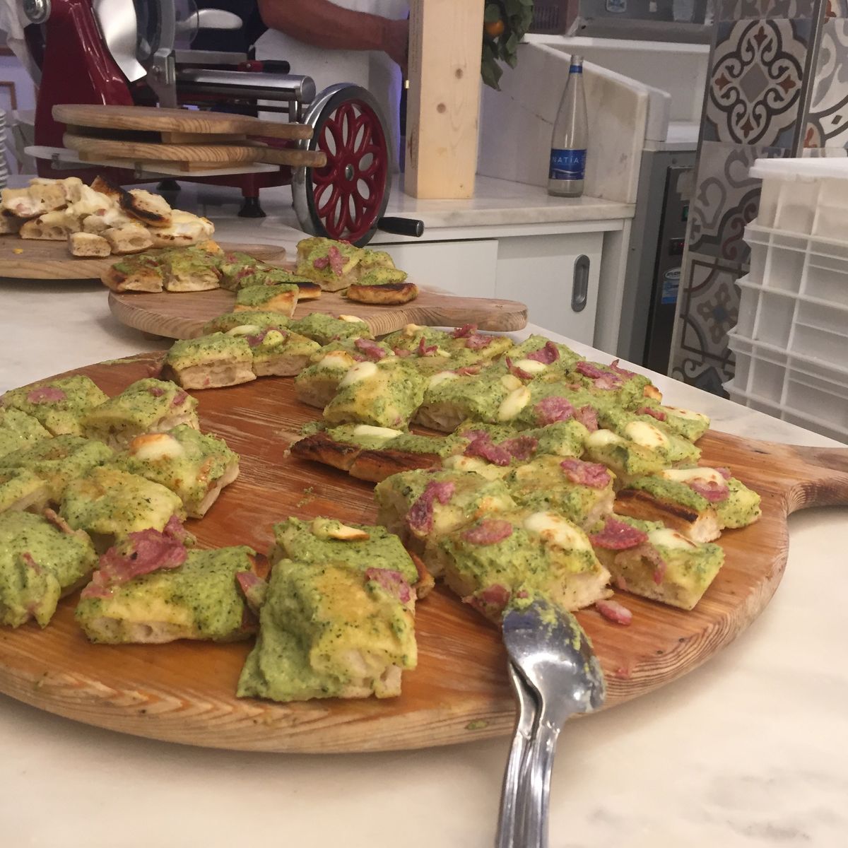 Pompeii Ruins and Food Culture Tour with Four Wines and Local Food Tasting