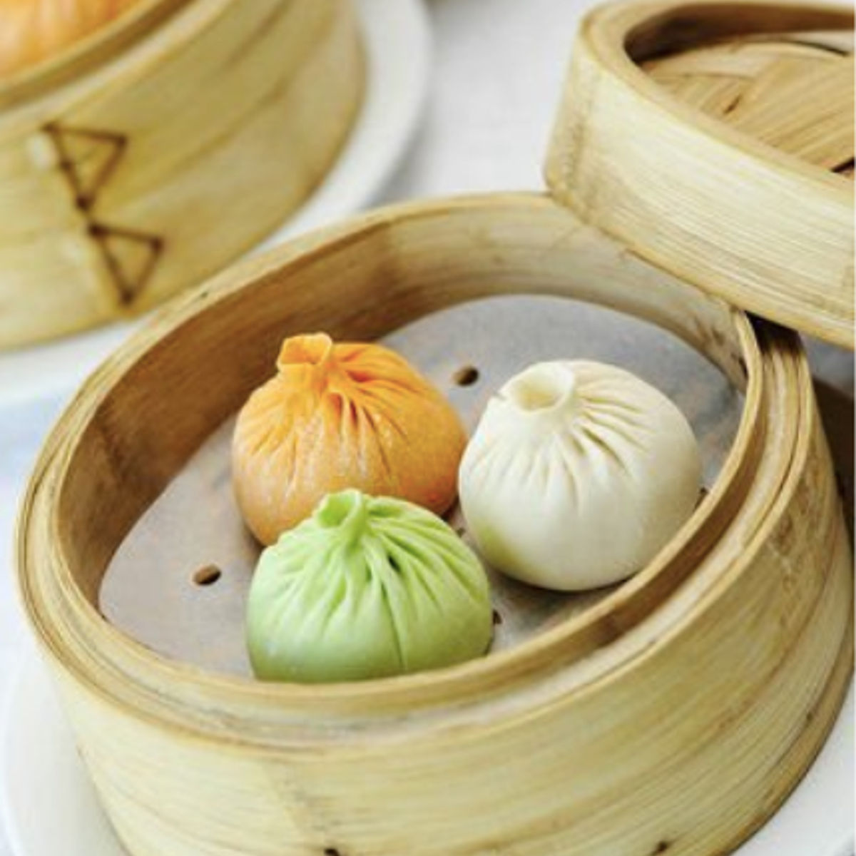 Hand-Pulled Noodles or Three-Colored Soup Dumplings Class with Wet Market Tour