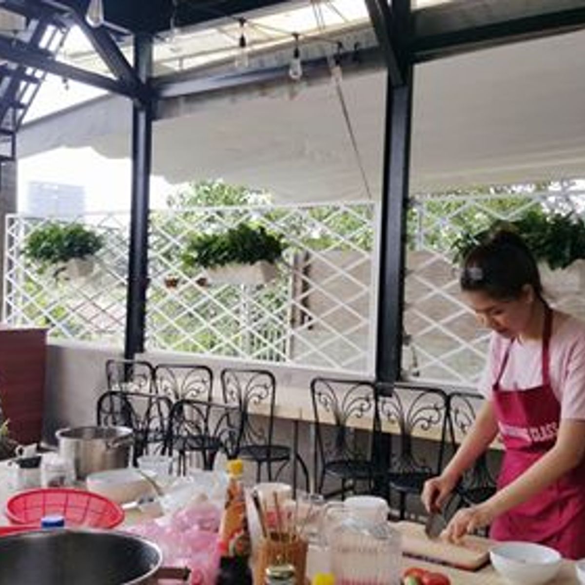 Private Class by Emam Hanoi Cooking Class "Cook by Hand- Taste by heart"