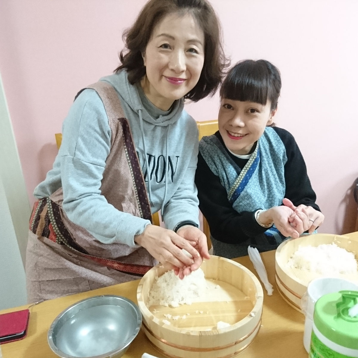 Enjoy Basic Sushi Cooking Class