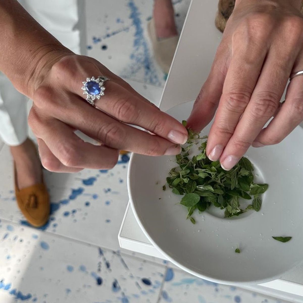 Exclusive Capri Cooking Class: A Small Group Experience with Wine & Tiramisu