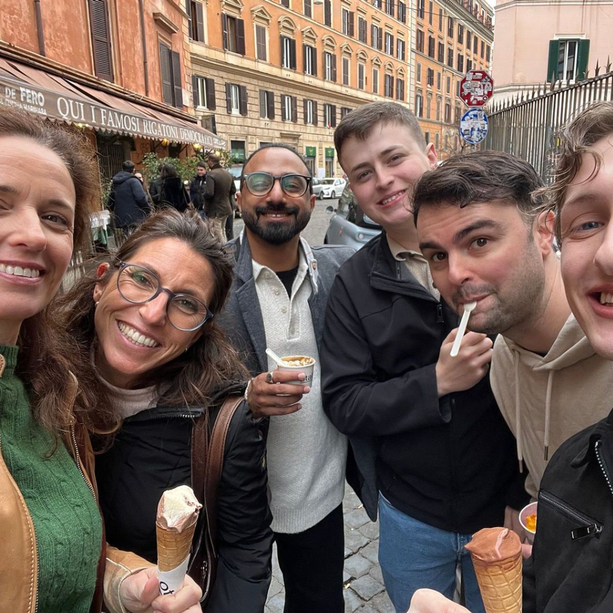 Exclusive Trastevere Food & Wine Experience in Rome