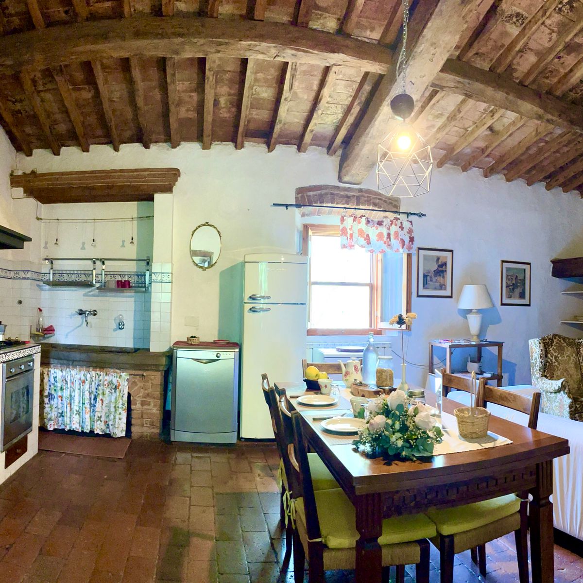Experience Harvesting Vegetables and Pasta Culinary Class at a Tuscan Villa