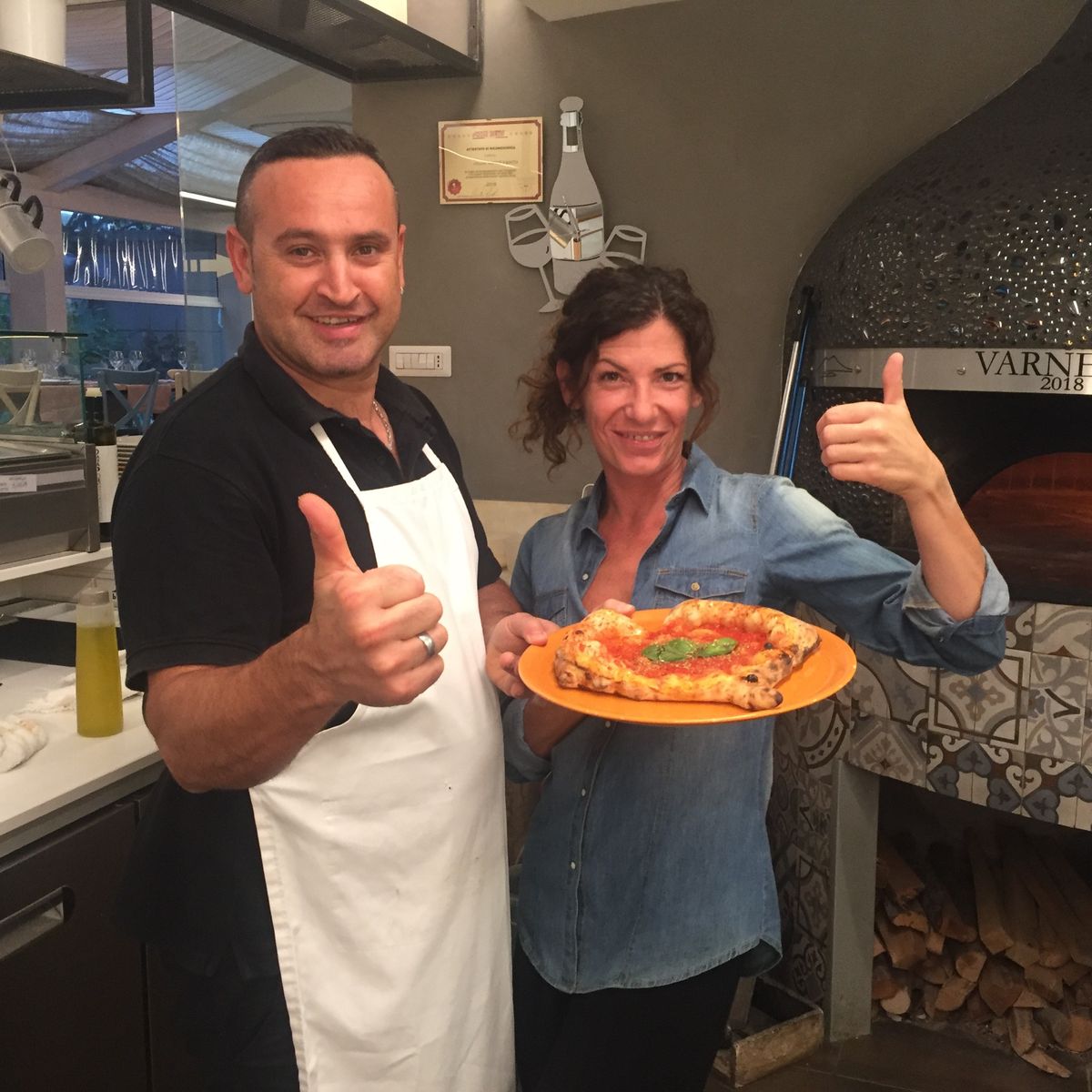 Pompeii Ruins and Food Culture Tour with Pizza Making Class