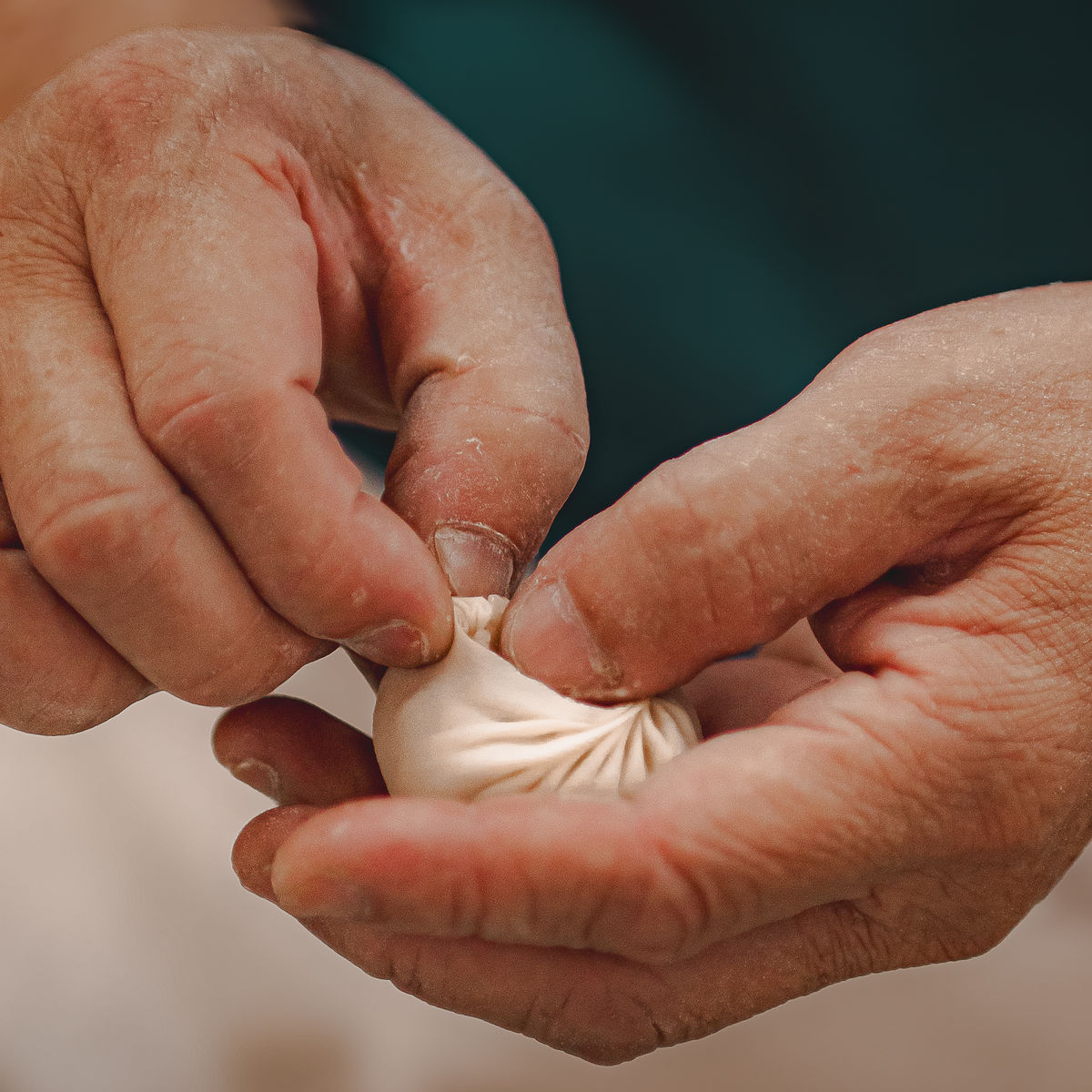Keelung Market Tour & Soup Dumpling Workshop: A Taste of Local Life