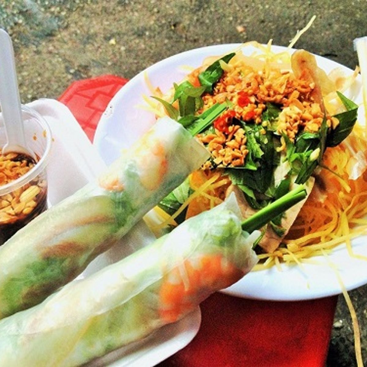 Explorez la cuisine de rue d'Hanoï lors d'une visite à pied