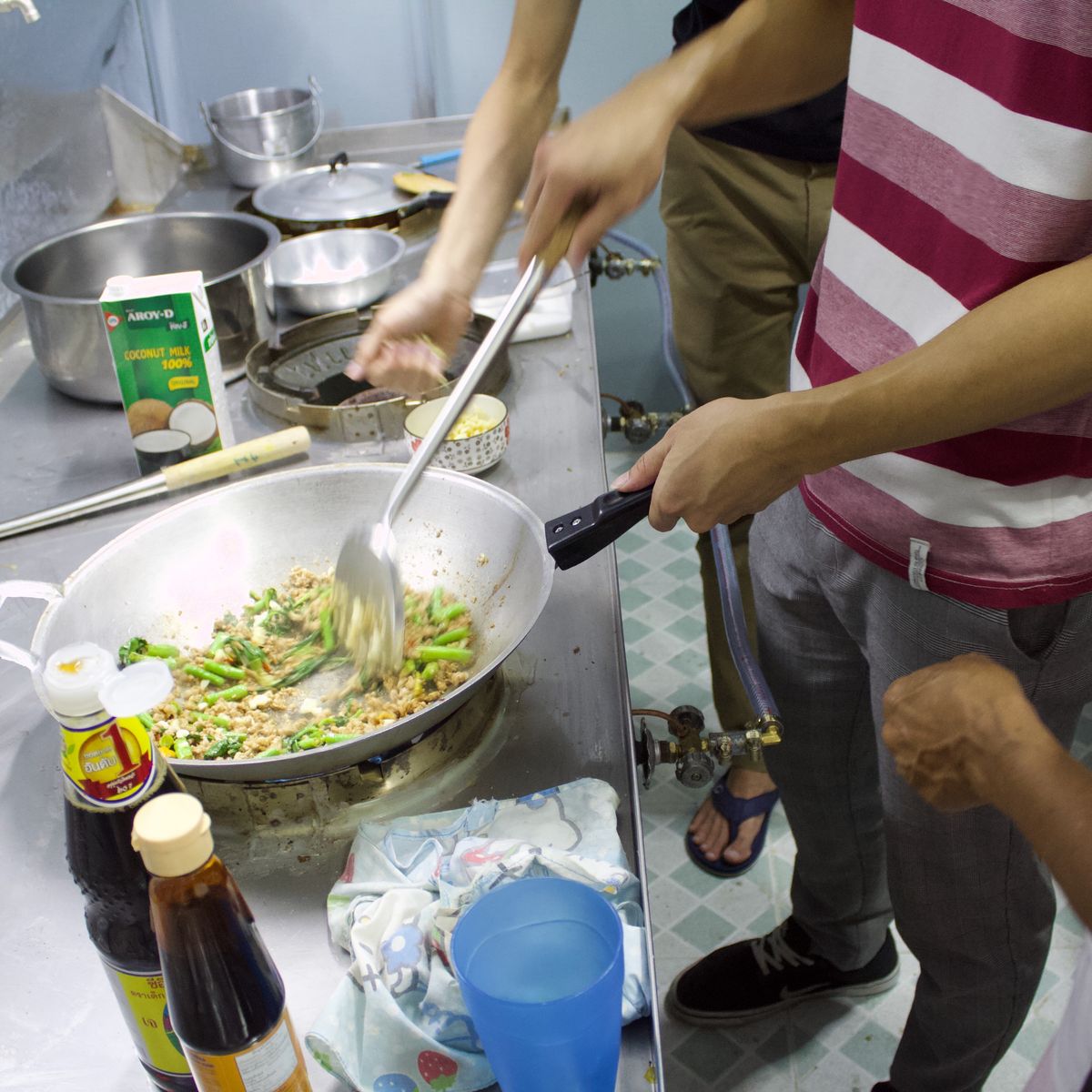 Mom's Authentic Home Style Thai Cooking Class