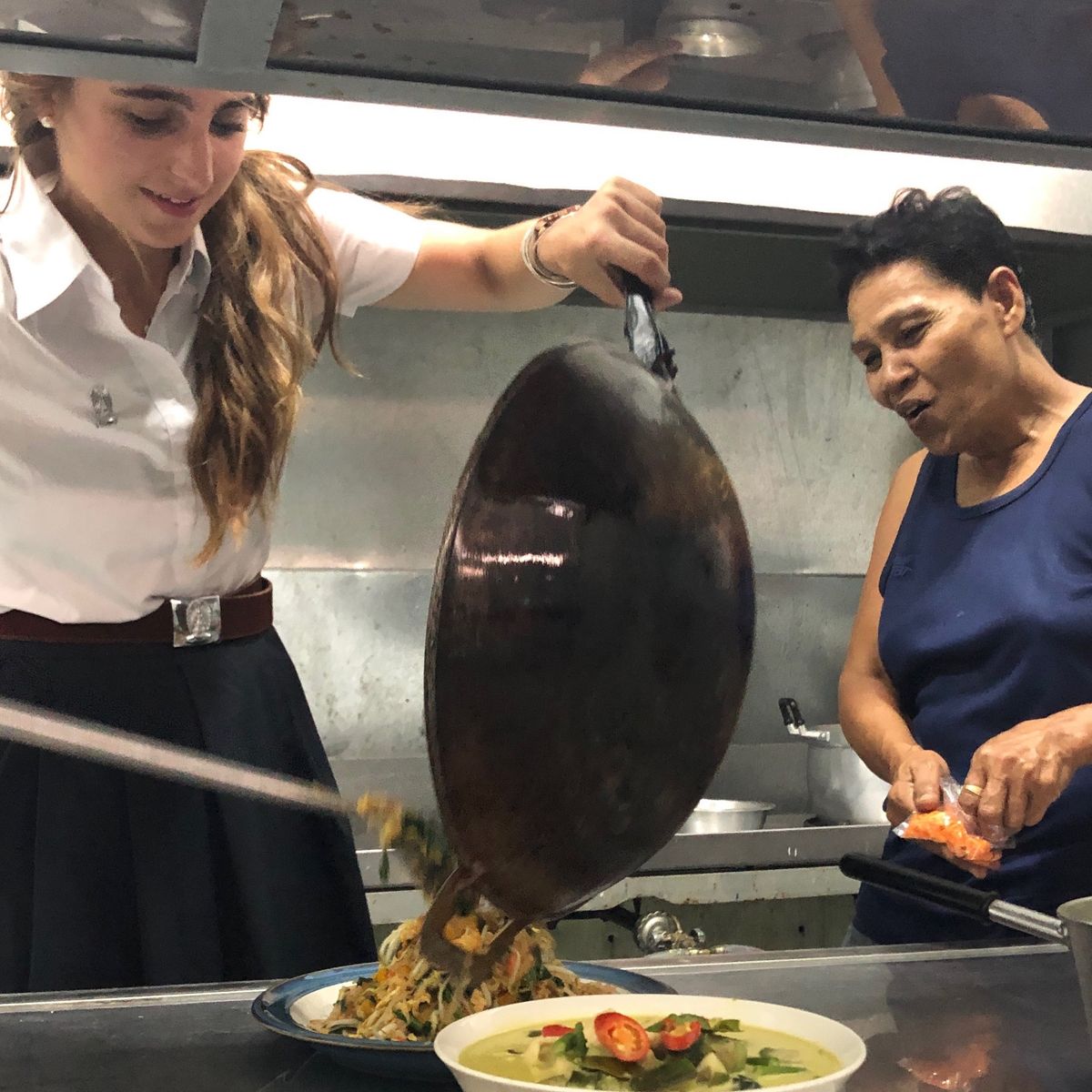 Mom's Authentic Home Style Thai Cooking Class