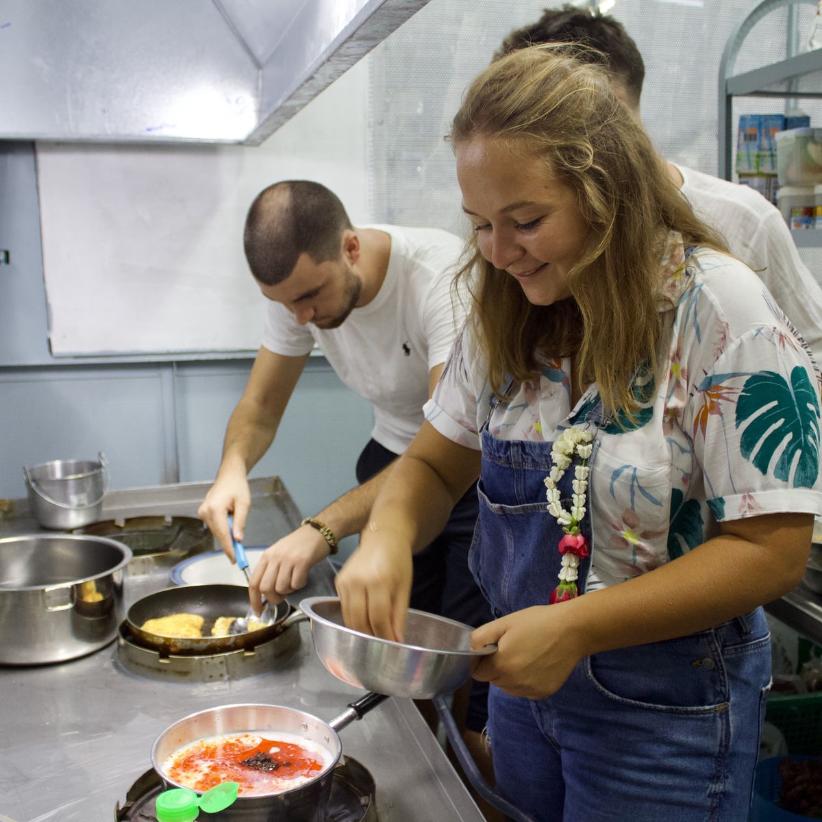 Mom's Authentic Home Style Thai Cooking Class