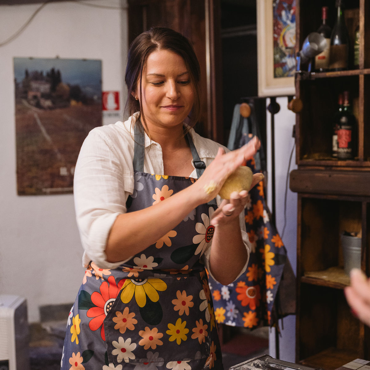 Florence Cooking Experience: Fresh Pasta, Tiramisù & Wine