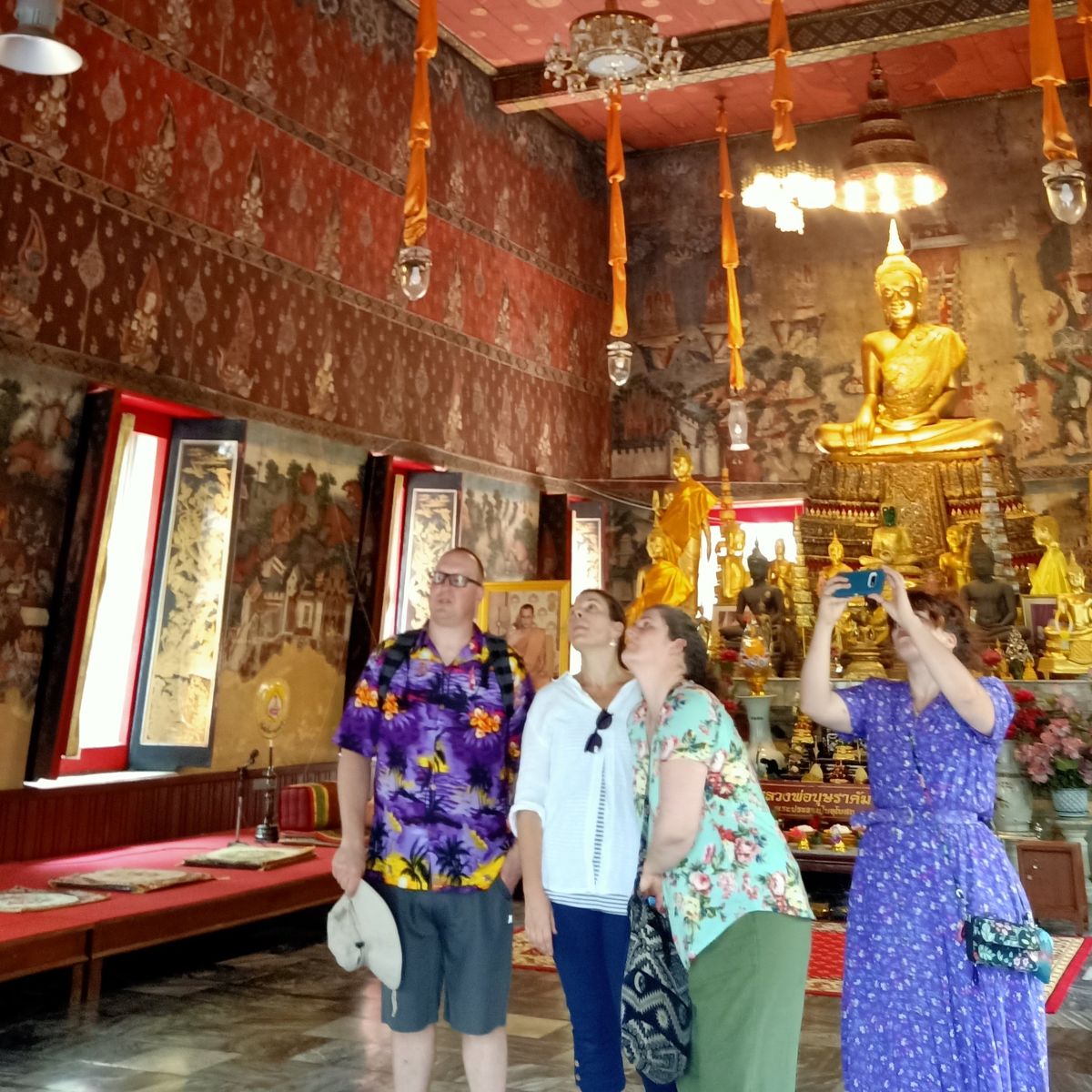 Découvrez les marchés animés de Bangkok : dégustations culinaires, visite des canaux et patrimoine culturel
