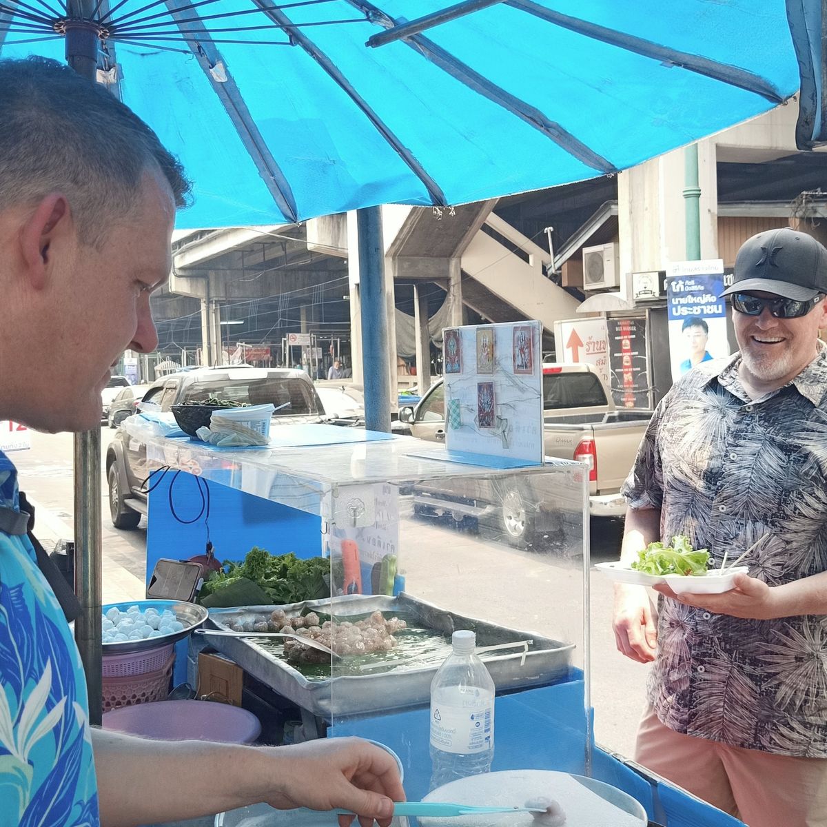 Découvrez les marchés animés de Bangkok : dégustations culinaires, visite des canaux et patrimoine culturel