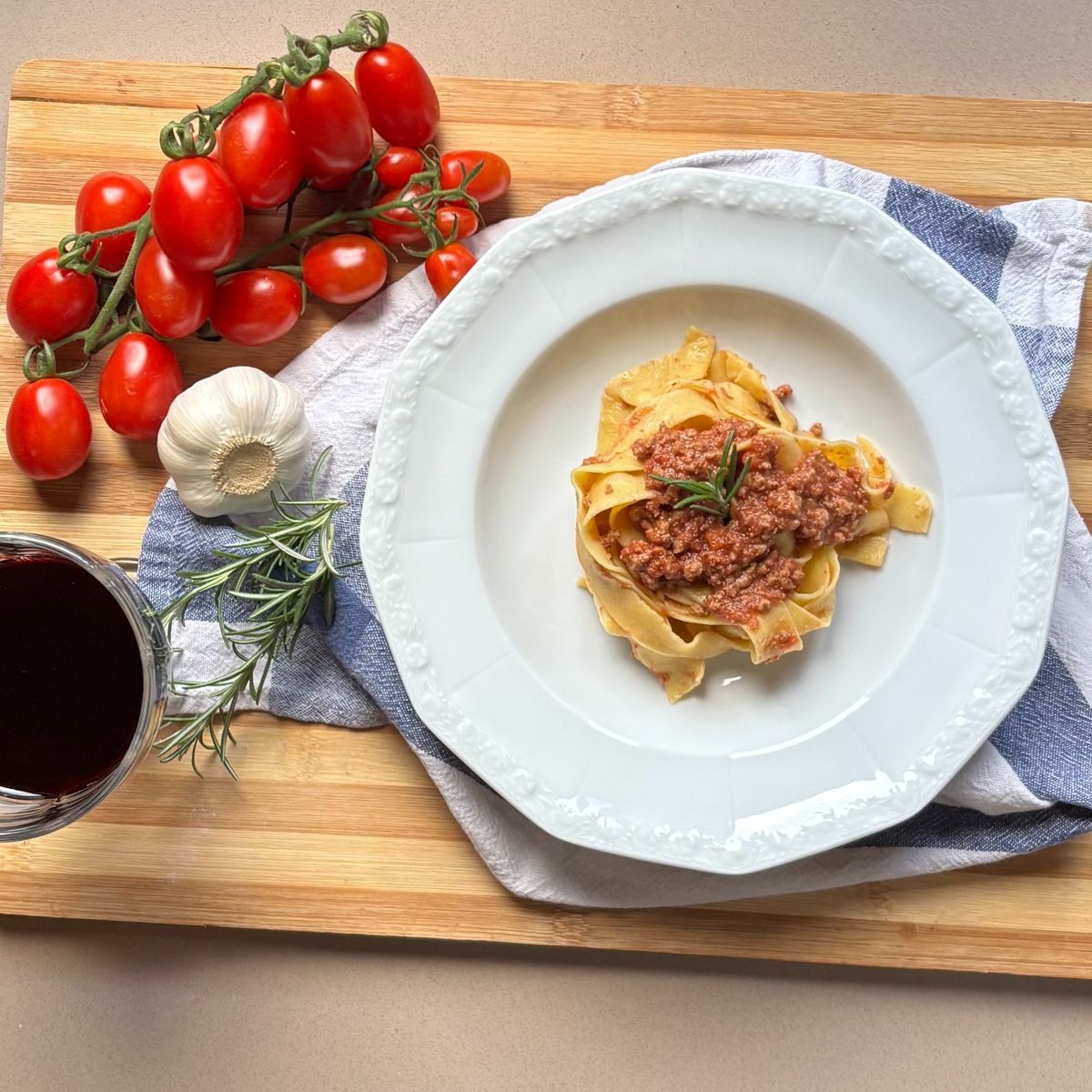 Taste of Tuscany: Fresh Pasta & Tiramisu Cooking Class
