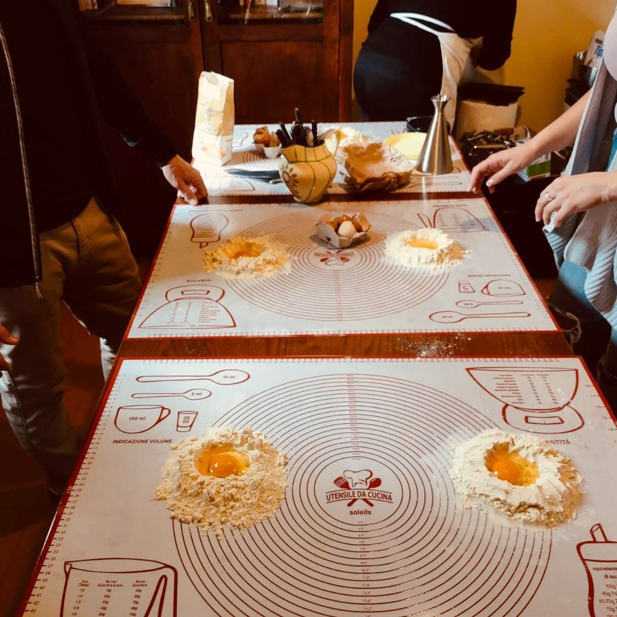 Taste of Tuscany: Fresh Pasta & Tiramisu Cooking Class