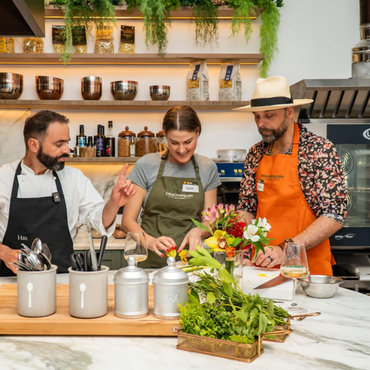 From Market to Table: Private Farmer’s Market Tour & Fresh Pasta Making Experience in Piazza Mattei  (Up to 12 Guests)