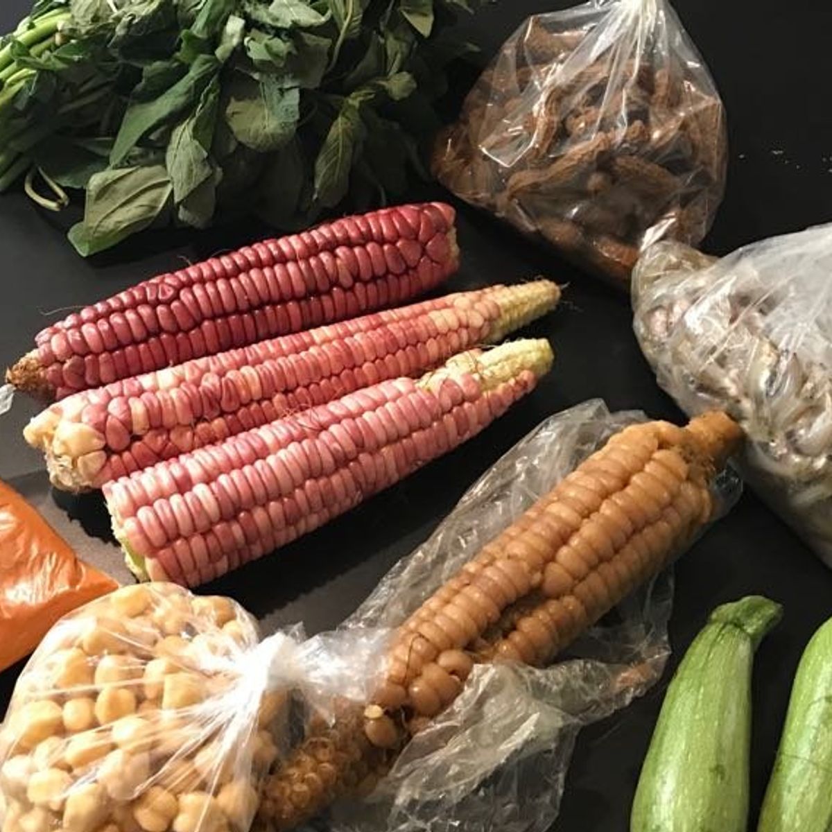 Market To Table: Mexican Aromas and Flavors