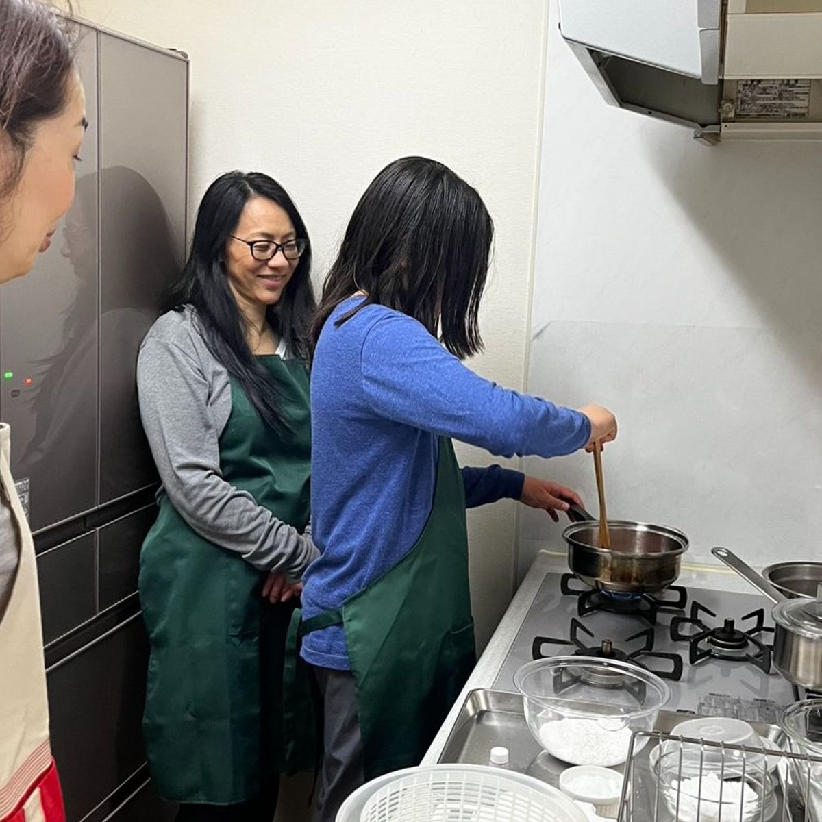 Spring Delights: Fruit Daifuku, Warabimochi & Sakura Mochi Class