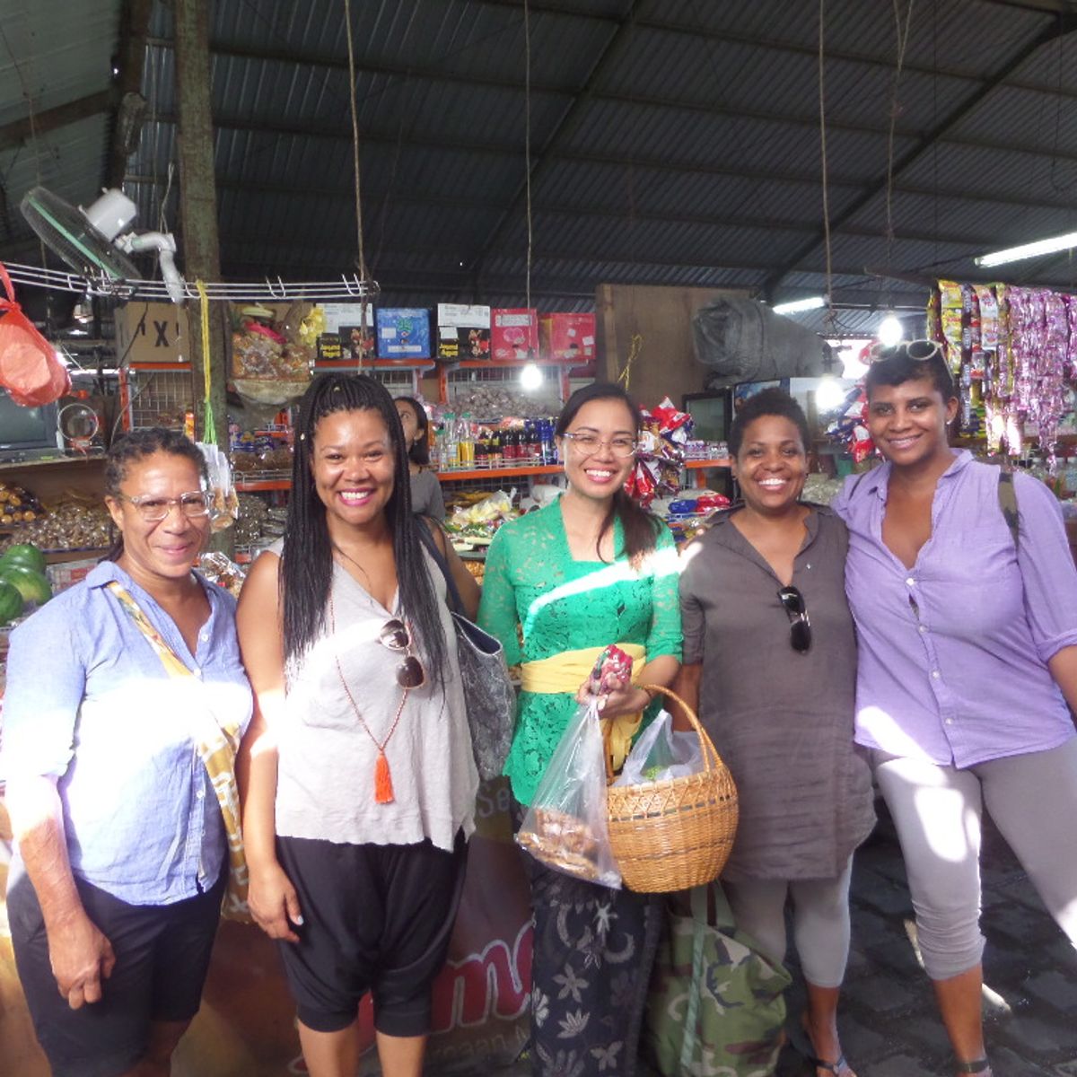 Full-Day Balinese & Indonesian Cooking Class with Market & Garden Tour