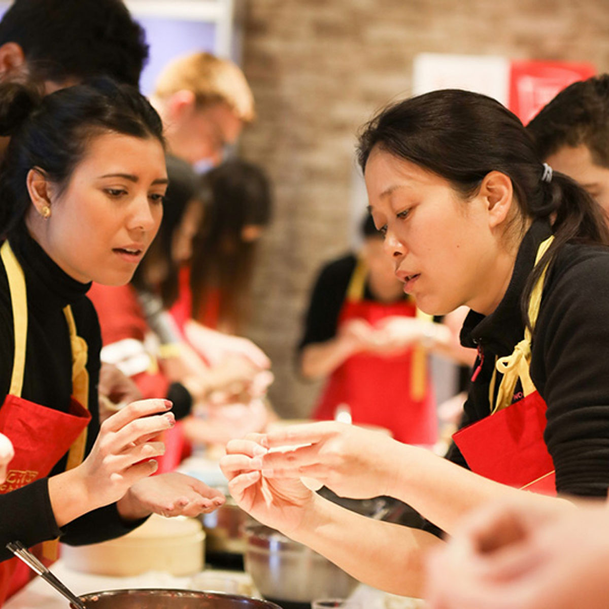 Fun Dim-Sum Cooking Class with Passionate Local Senior Chef
