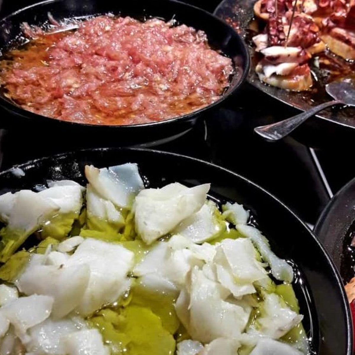 Gastronomic Tour Through the Center of Bilbao