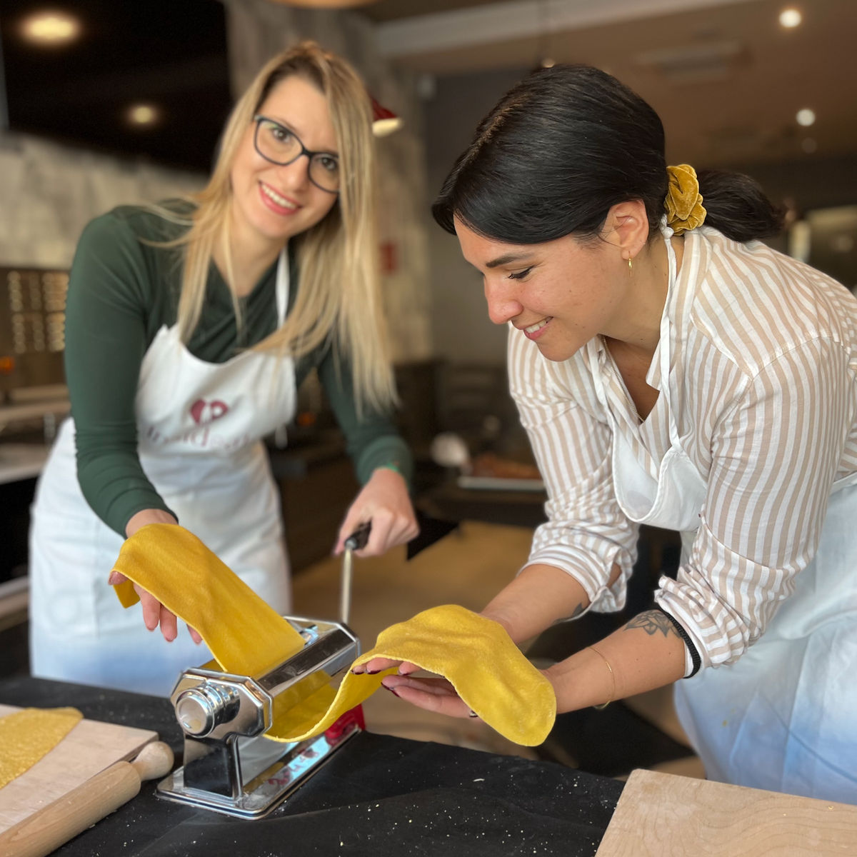 Gelato & Fettuccine Making Class in Rome