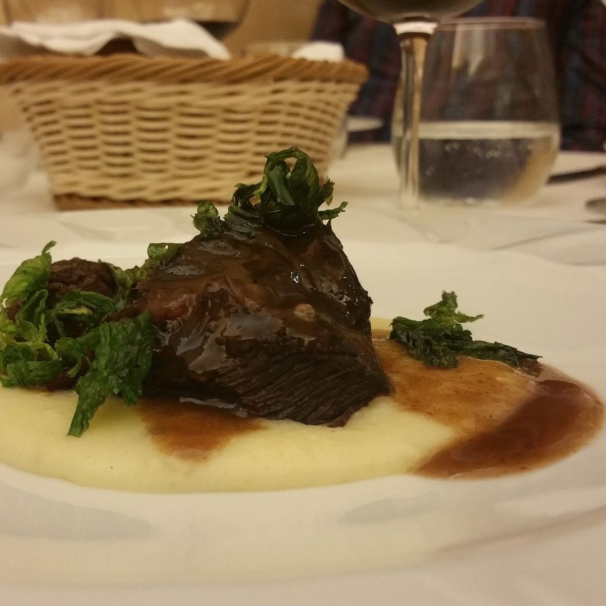 Gourmet Tasting Dinner with Wine Pairing in Luxury Restaurant near the Pantheon