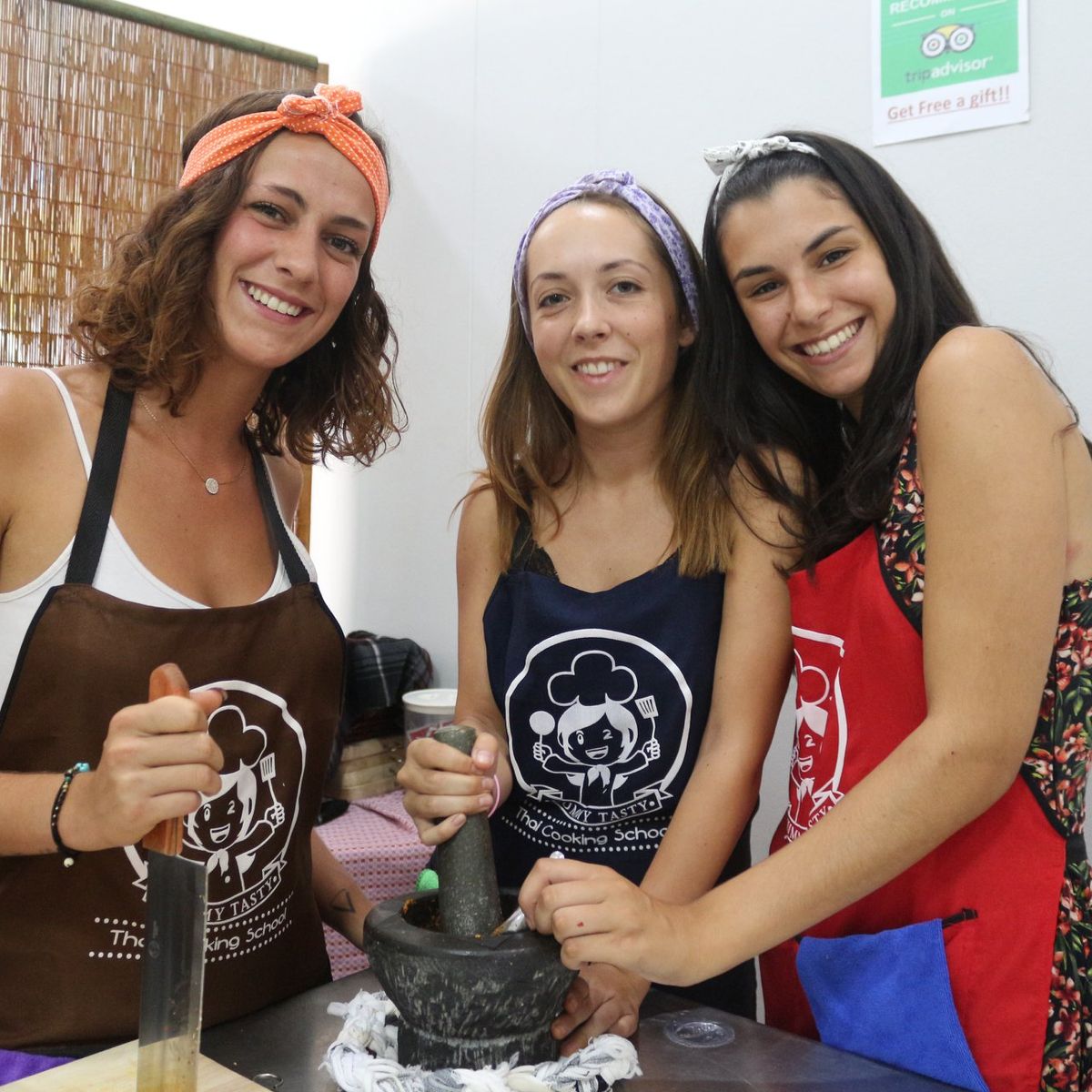 Half day cooking class with Yummy Tasty Thai Cooking School