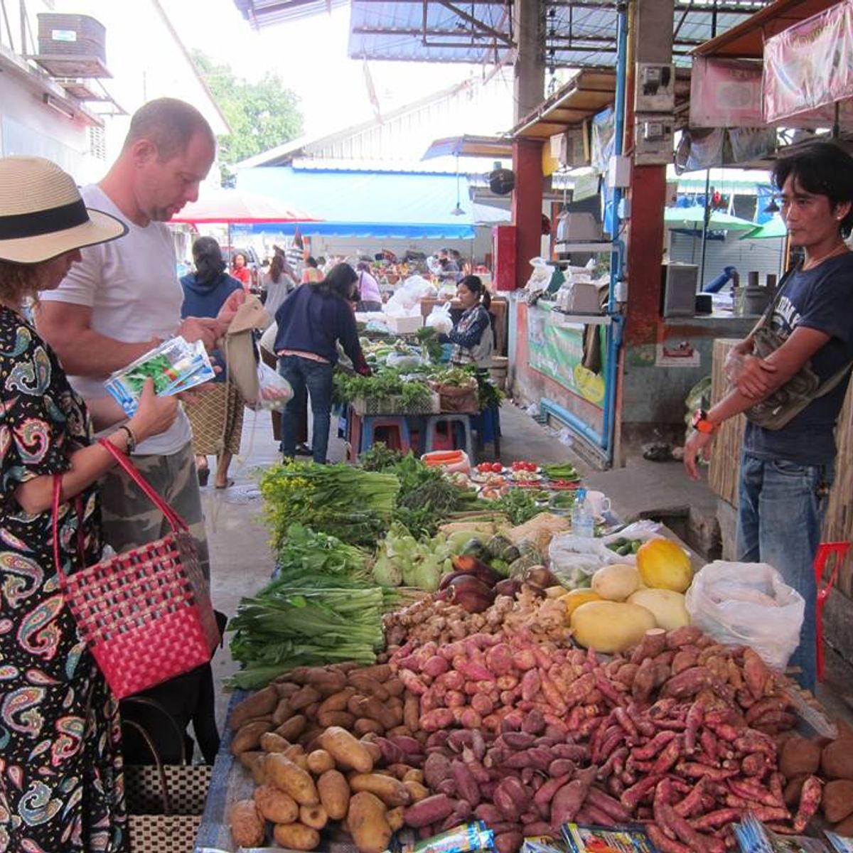 Half day cooking class with Yummy Tasty Thai Cooking School