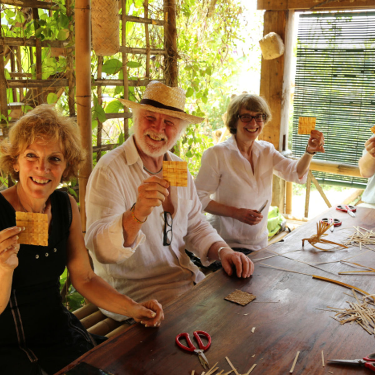 Morning Bamboo Weaving & Cooking class