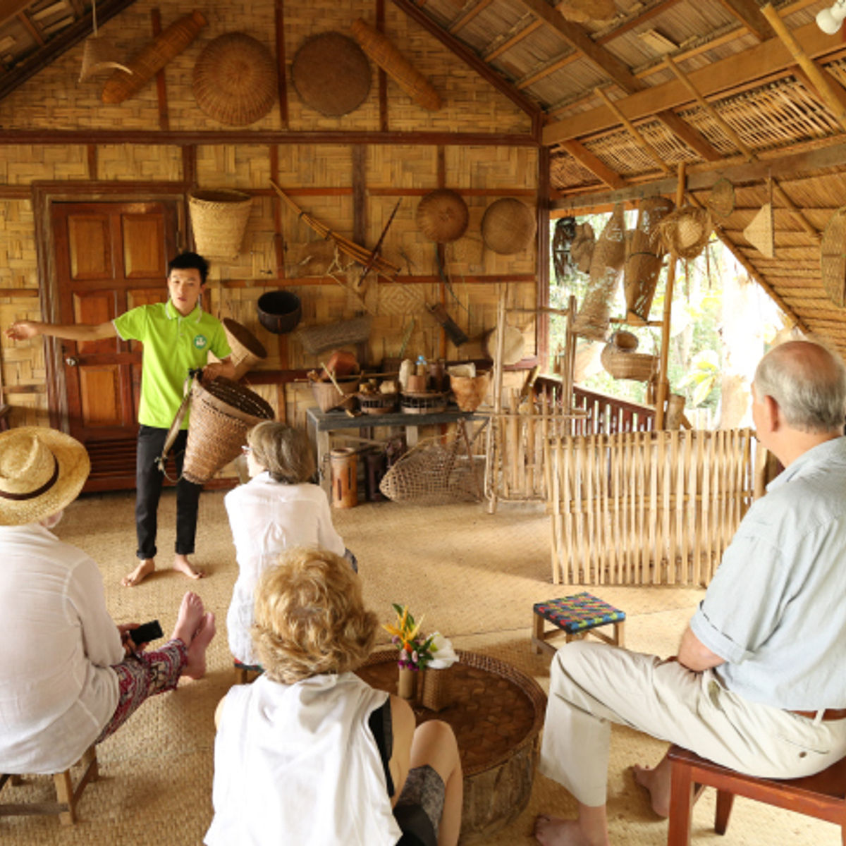 Morning Bamboo Weaving & Cooking class