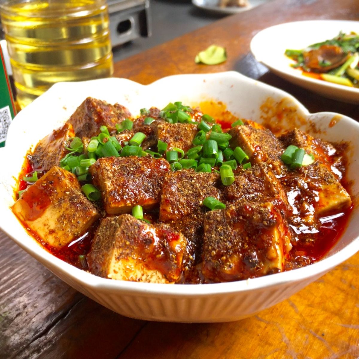 Half-Day Chengdu Courtyard Cooking Class with Local Spice Market Visit